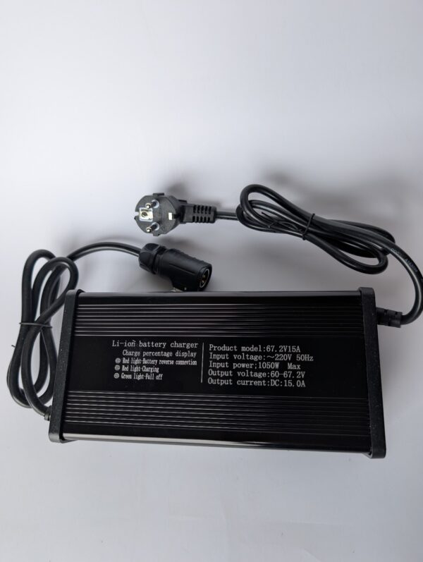 Ładowarka Li-ion 67,2V 15A